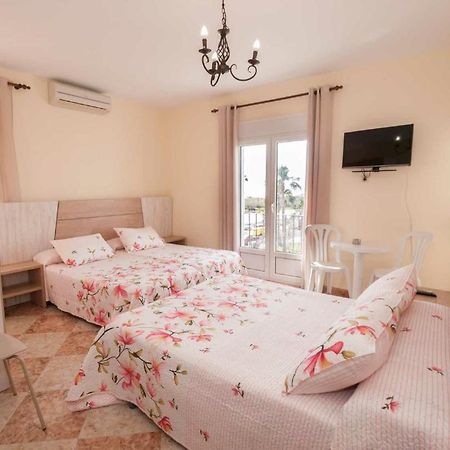 Hostal Sonrisa Del Mar Conil De La Frontera Bagian luar foto