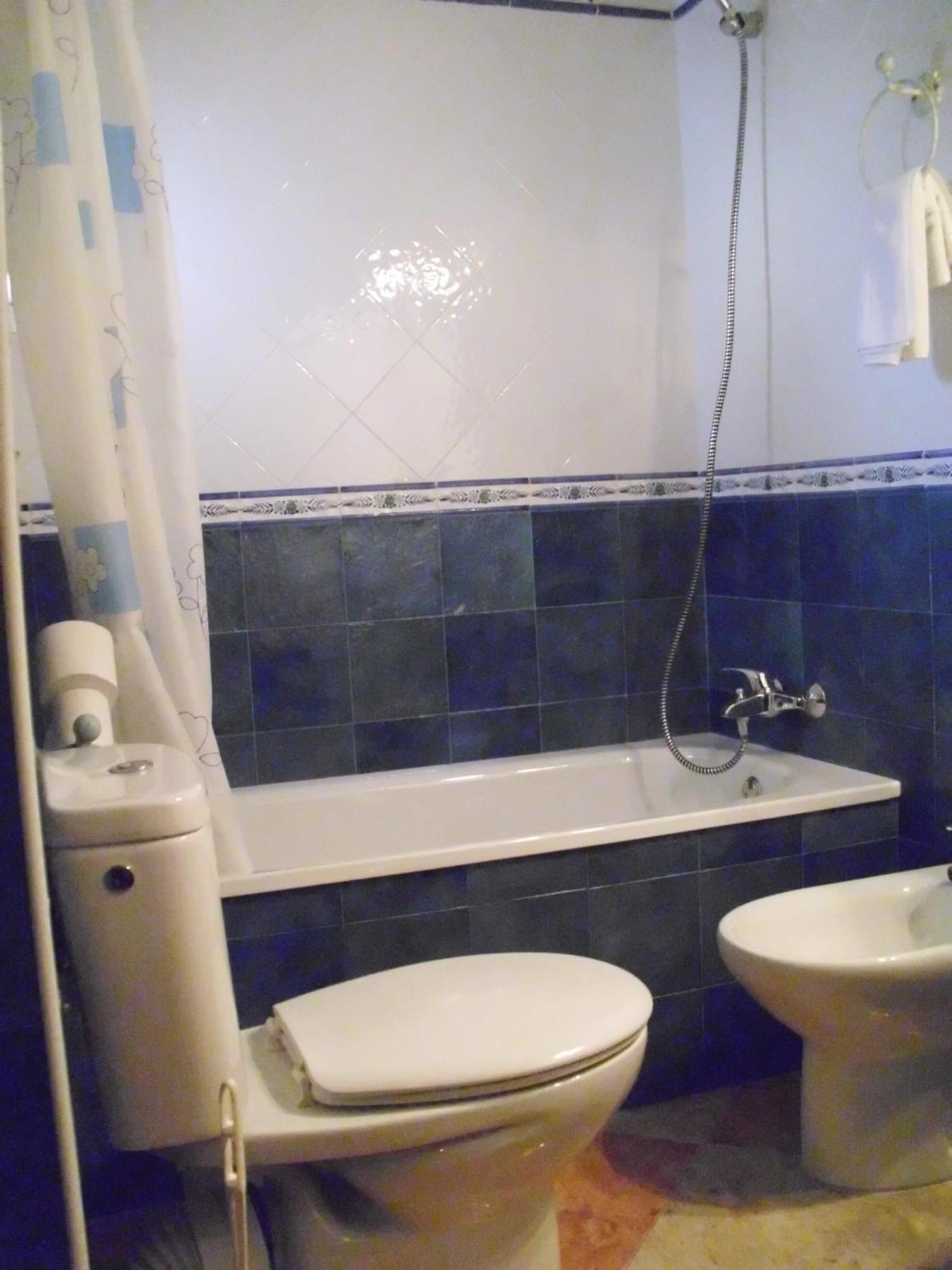 Hostal Sonrisa Del Mar Conil De La Frontera Bagian luar foto