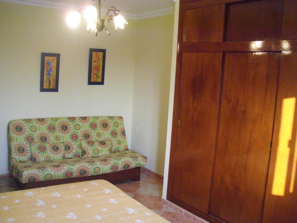 Hostal Sonrisa Del Mar Conil De La Frontera Ruang foto